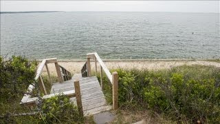 Modern Family Retreat in the Hamptons: $6.4M Net Worth