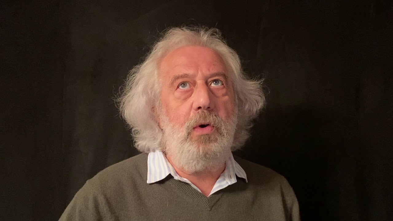 Слушай, когда тишина над рекой - YouTube