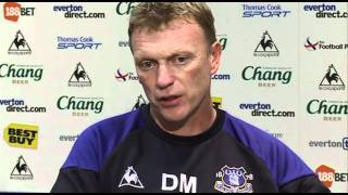 Moyes shrugs off Everton fan protests