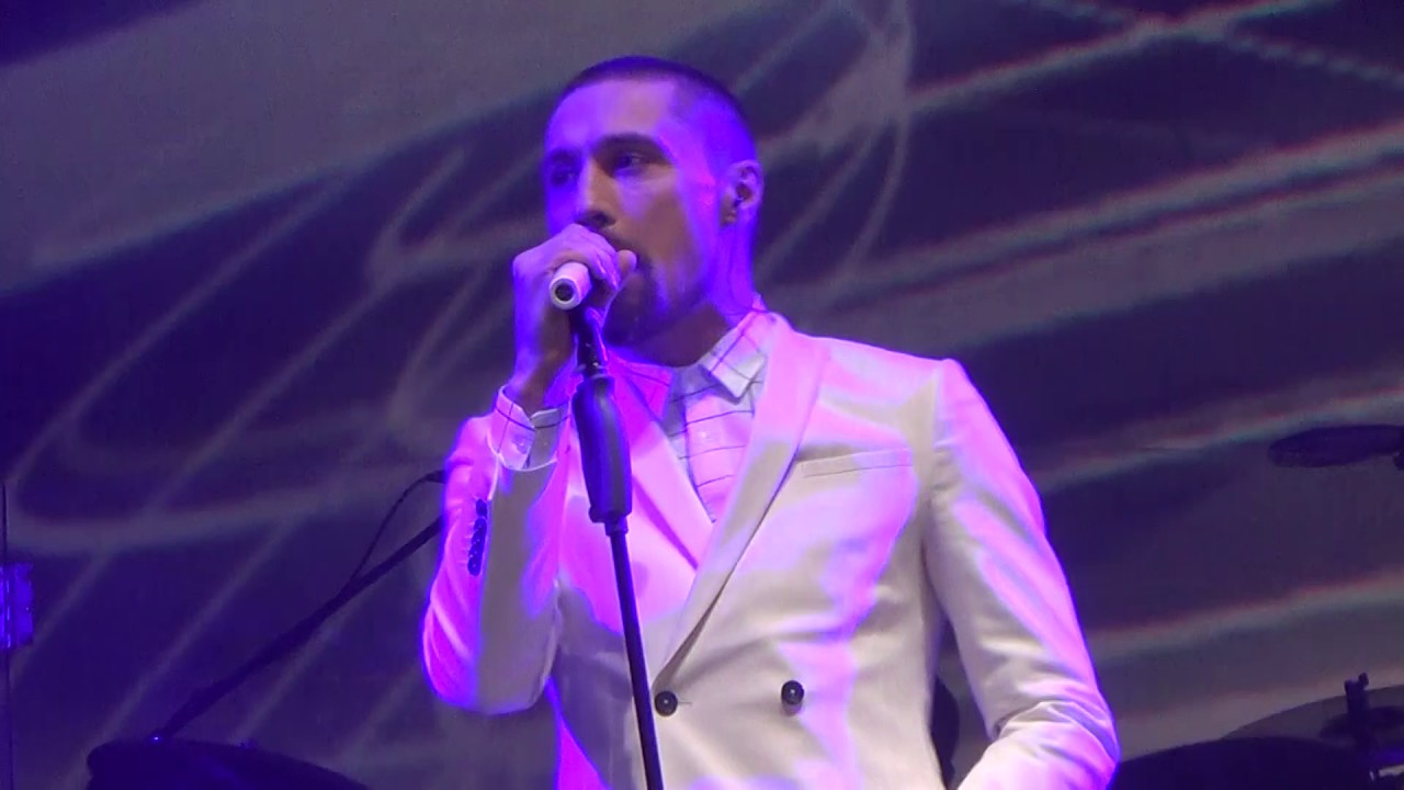 Дима Билан - Время Река - Рига 12.04.2017 - YouTube