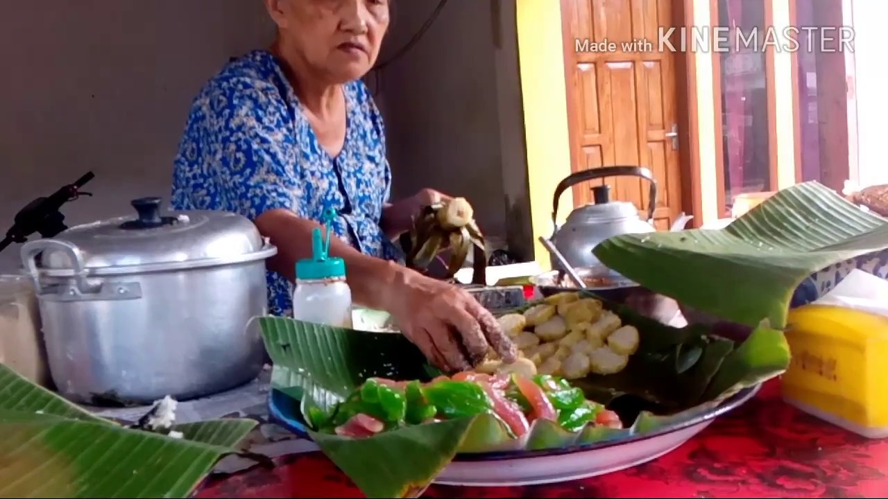 FOOD VLOG!!! CENIL Jajanan Pasar Khas Indonesia 