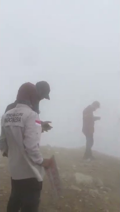 real ,penampakan tanpa kepala di MT.Welirang