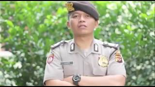 Tahu bulat versi polis wkwkwkwk