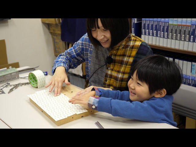 親子で鉄道模型ジオラマを作ってみた【鉄おも企画】 - YouTube