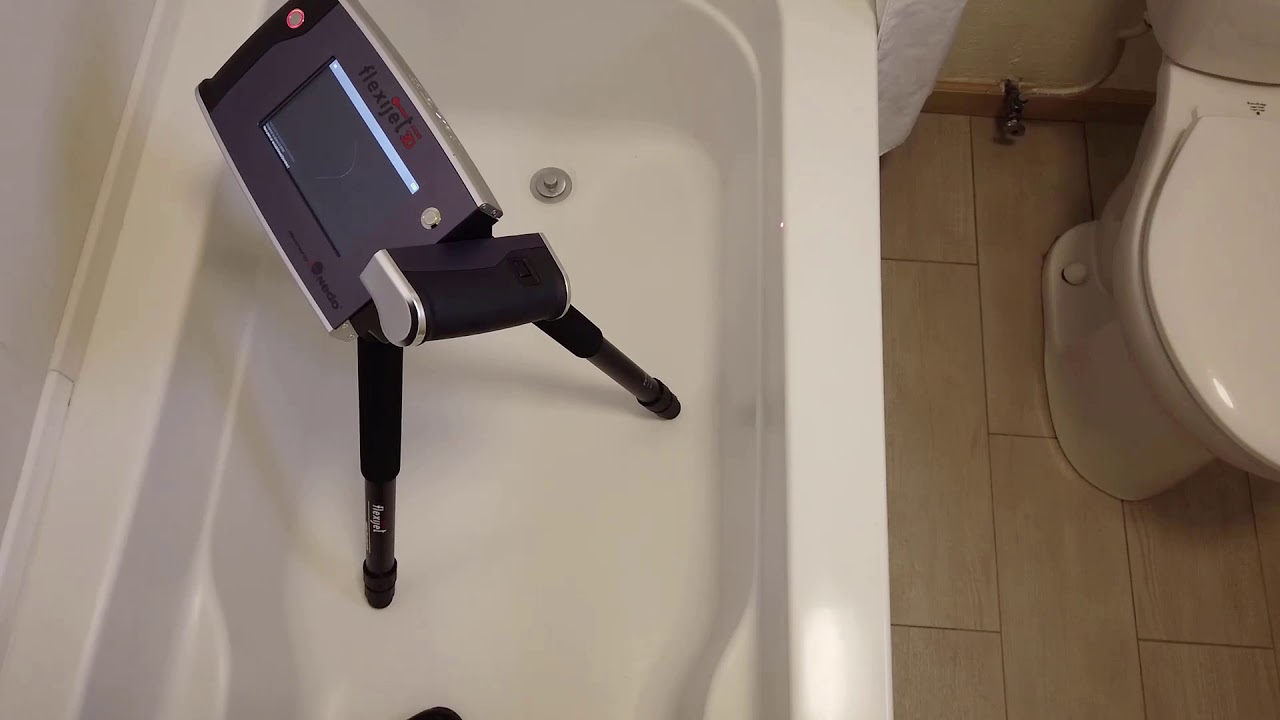 Flexijet 3D Measuring a Tub Deck