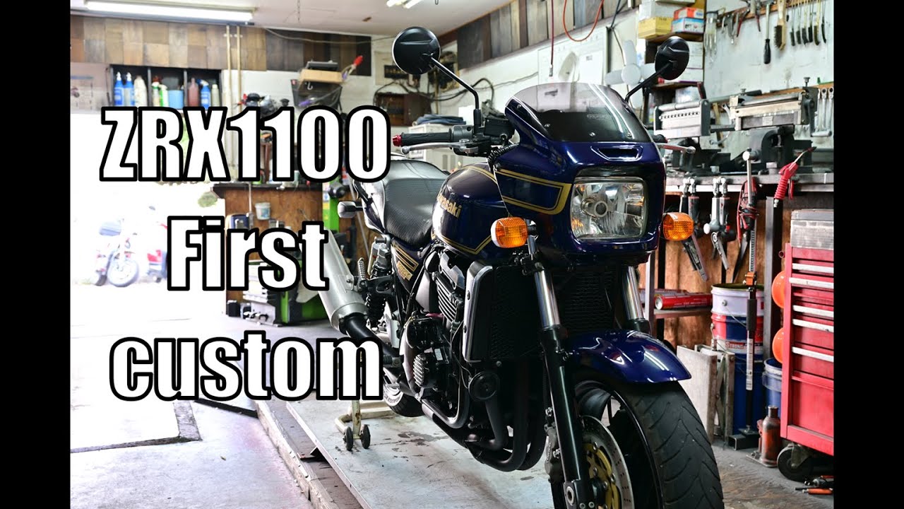 バイク屋】カワサキZRX1100フェンダーレスキット取付ました - YouTube