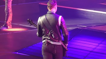 Muse -  Algorithm (Alternate Reality version; shortened) / Pressure LIVE 4/7/19
