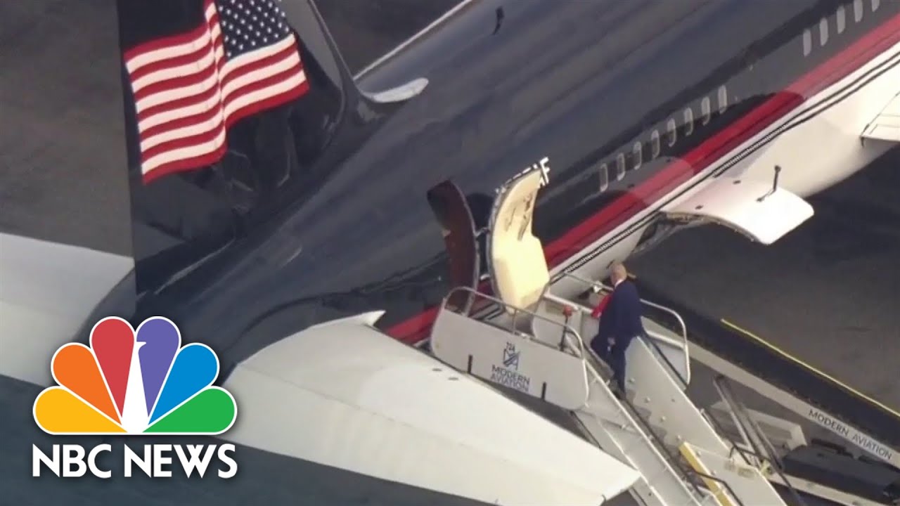 Trump boards plane heading to Mar-a-Lago after arraignment