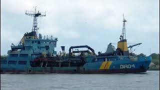 Draga ARM Yavaros DR04 de la Armada de México, Río Pánuco, Tampico México.