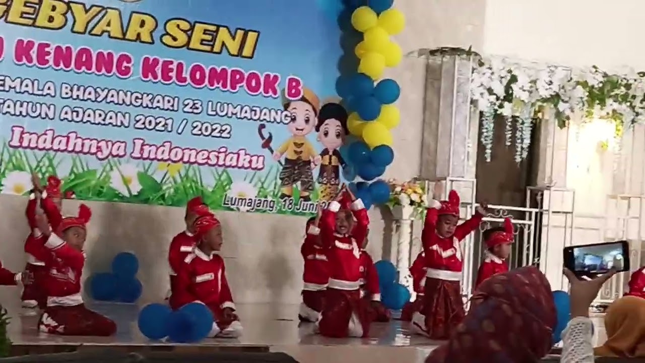 Pentas seni tk bhayangkari 2021/2022