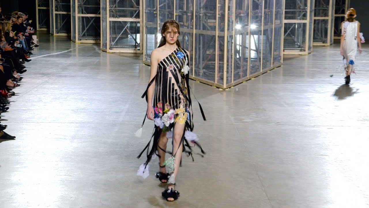 Christopher Kane AW16 at London Fashion Week