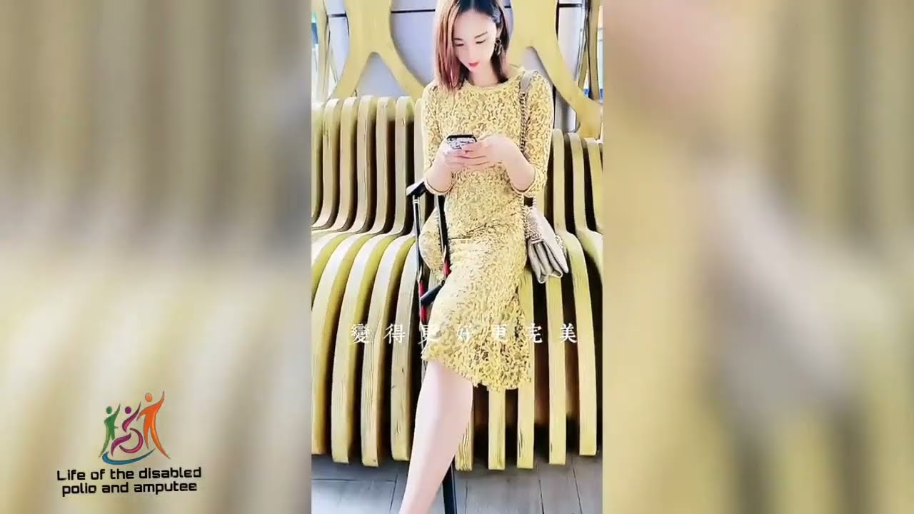 The beautiful amputee woman challenges the disability with one leg #amputee