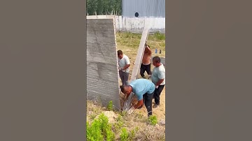 The process of installing a concrete fence. #shorts
