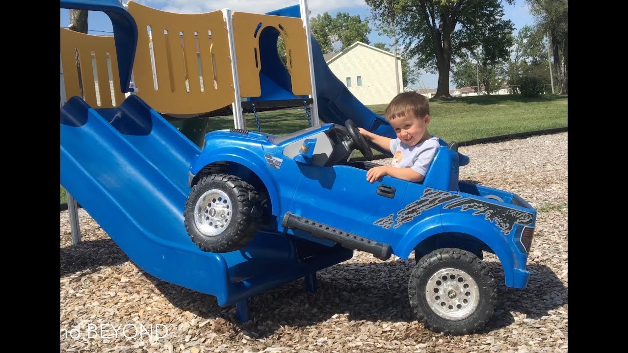 kids driving power wheels