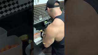Café da manhã pra ganhar MASSA MUSCULAR!