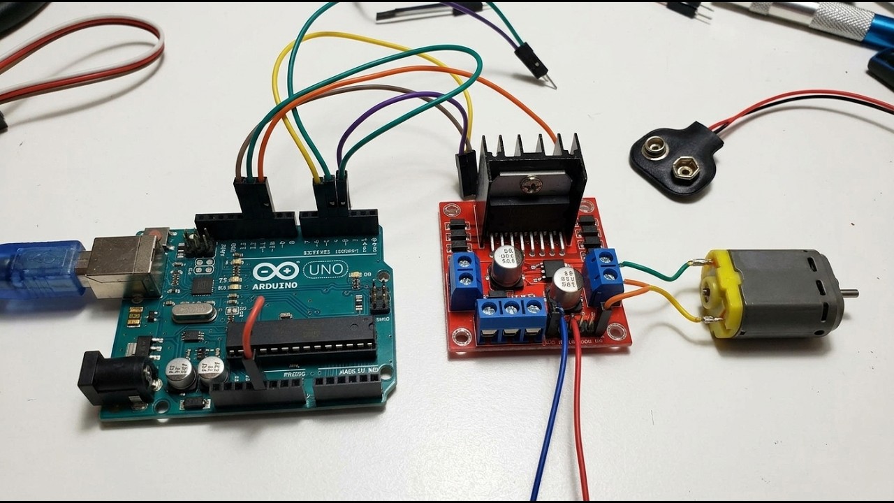 How to connect Arduino to H Bridge to control motors - YouTube