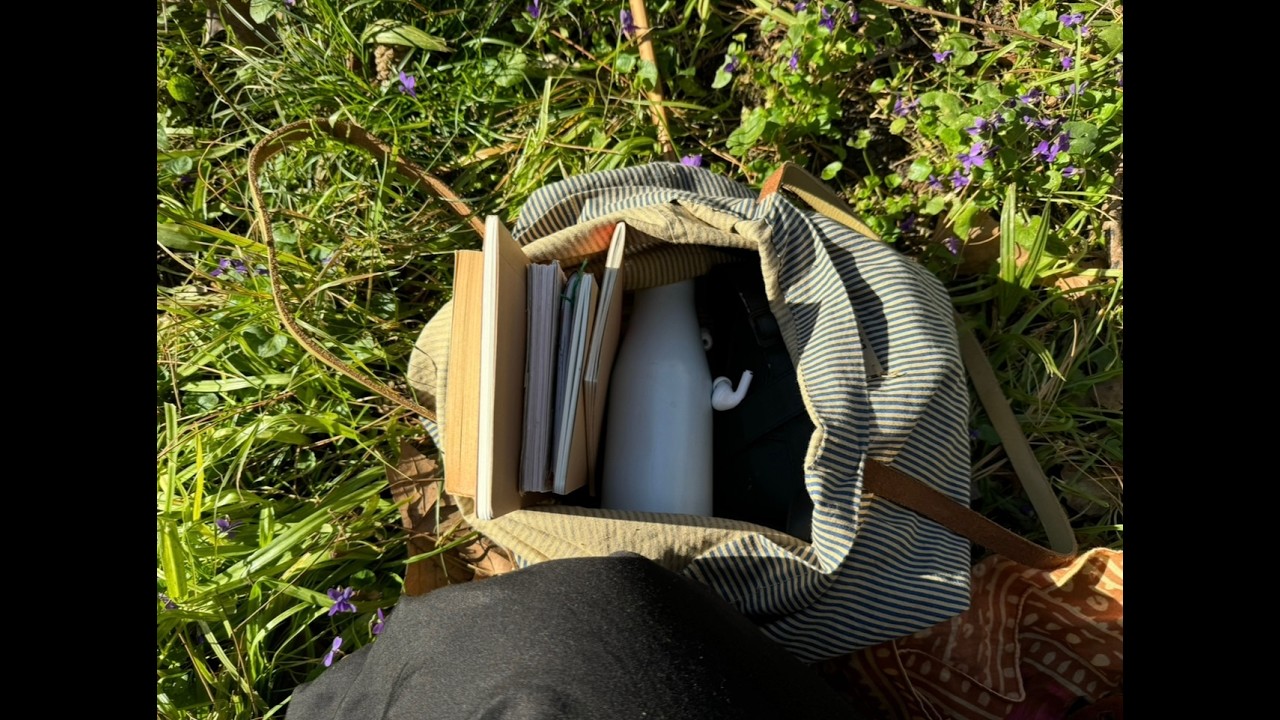 my journaling ecosystem (+ how i make my sketchbooks)