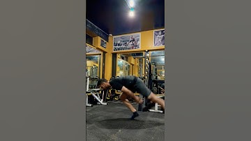 Triple clap | Superman Push-ups #gym #fitnessmotivation #pushups #shortvideo