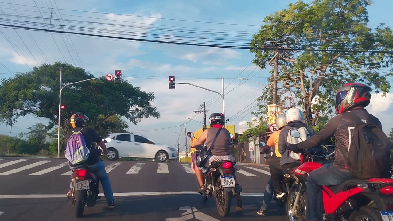 Av. das Torres  - Sentido Bairro/Centro. Manaus-Am.