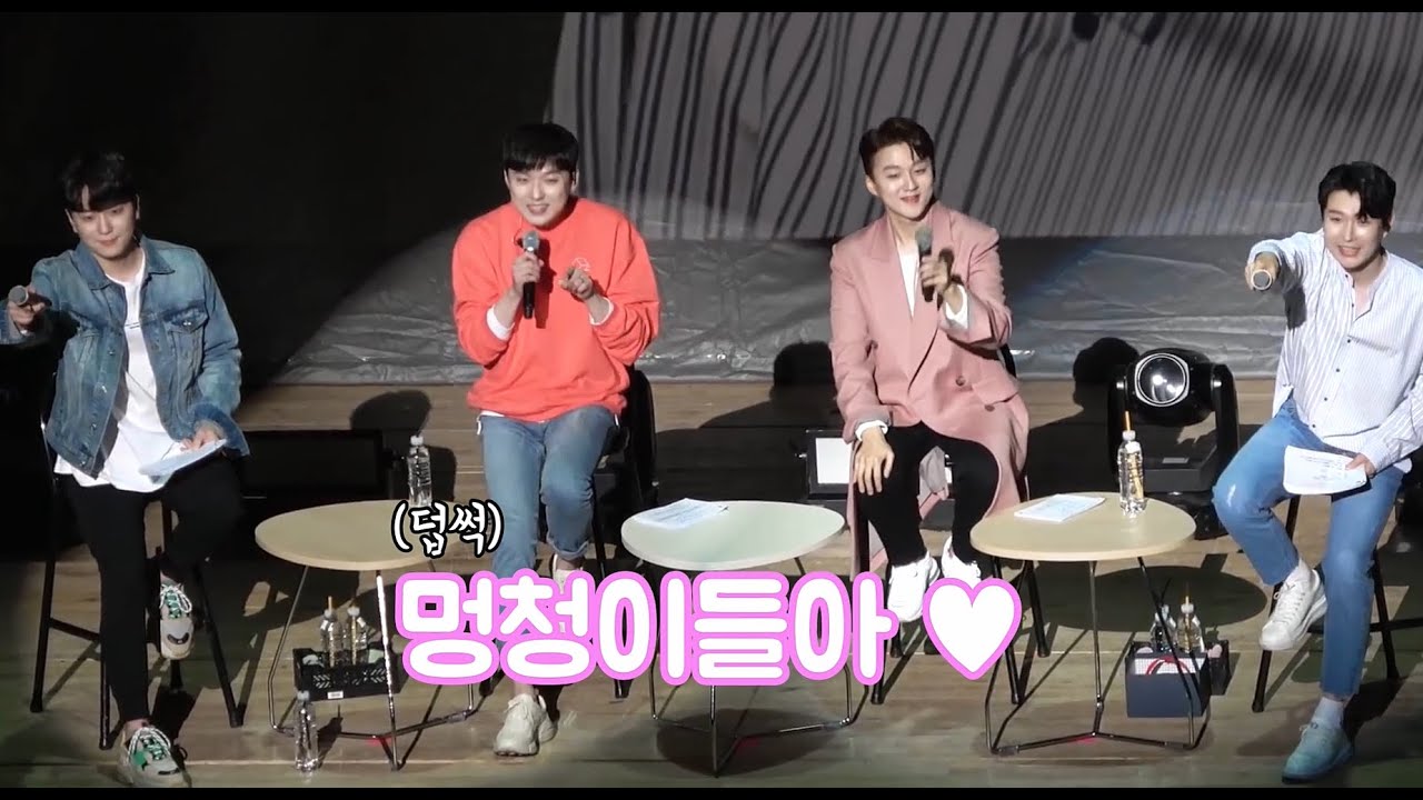 포레스텔라의 자체제작 보이는 라디오