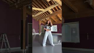 I gave up in the end . #shortsfeed #dancer #viralshort #giarose