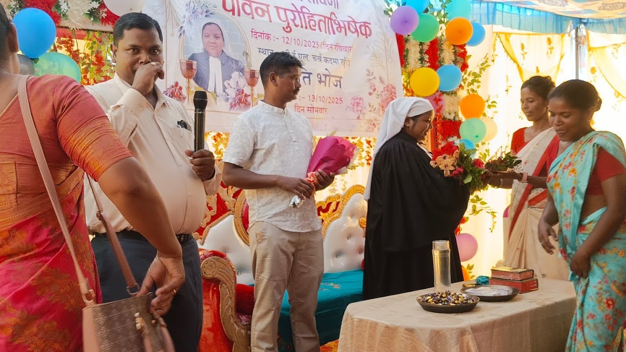 पादरी दीप्ति तोपनो // प्रीति भोज भजन गीत // parmeshwar ki kitabong ko padhne ke liye 