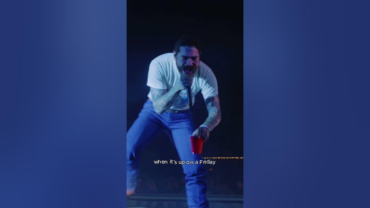 Post Malone cheersing his beer with the crowd 🍻 Malone #postmalone #postmaloneconcert #pourmeadrink
