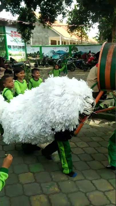 CAN MACANAN ANAK TK | KESENIAN SINGO ULUNG BONDOWOSO #shorts #canmacanan #mzka channel