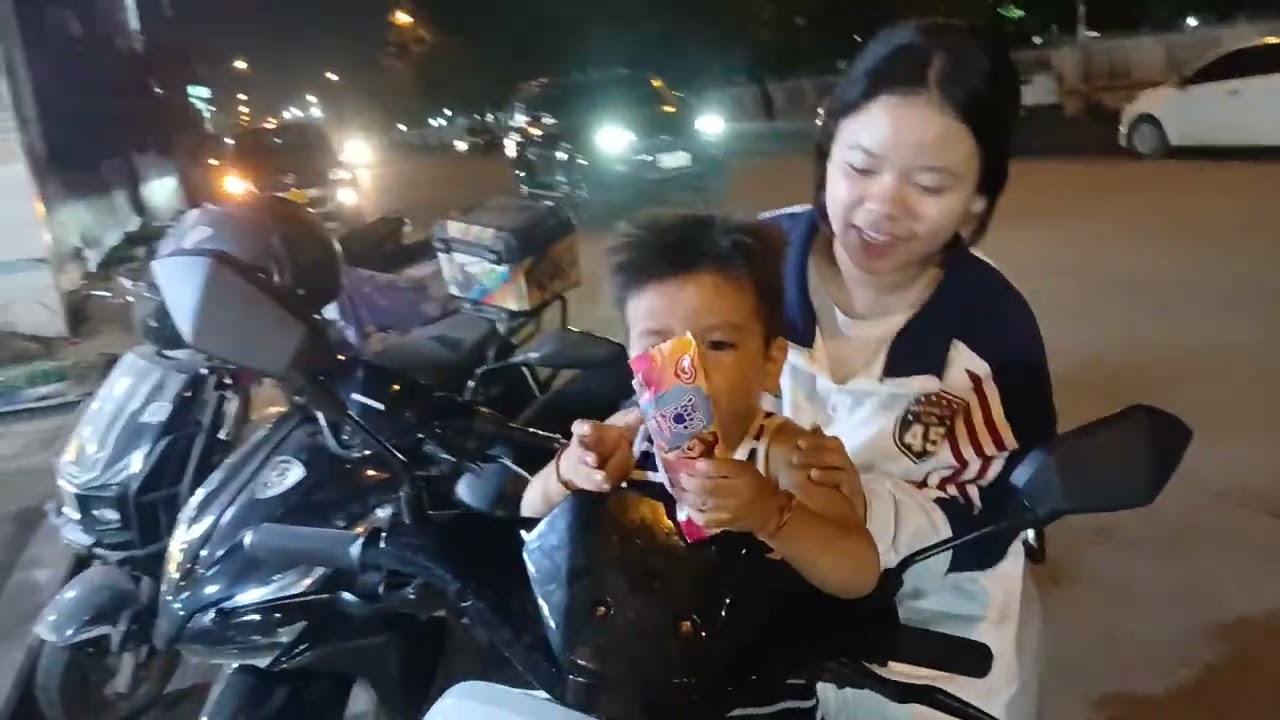 라오스에서 제일 이쁜26세 여사장님 결혼 하자고 난리 쳐요♡ 어떻게 해요?ㅋㅋㅋ01033764938♡