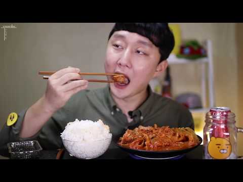한옥집 묵은지 김치찜 먹방 리얼사운드 옥탑방미식가 #102화 Braised Pork with aged Kimchi^ㅡ^!