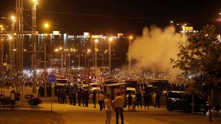 En Biélorussie, des manifestants dispersés par la police après une présidentielle tendue