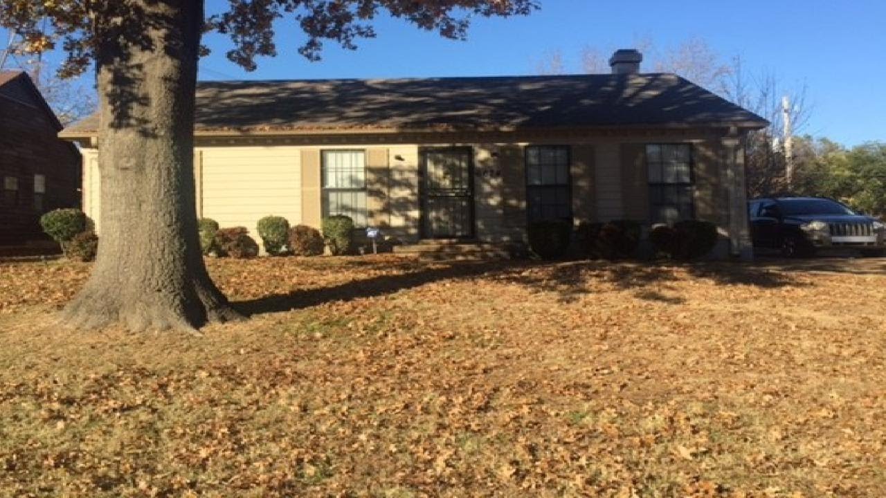 6624 CHAUNCEY, Memphis, TN Presented by Jennifer Carstensen.