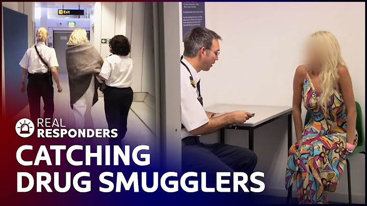Busting Drug And Cigarette Smugglers Crossing The Border | Customs | Real Responders