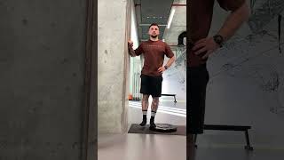 STANDING HIP DROP
