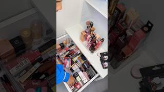organize my makeup drawer with me💄 #shorts #makeup
