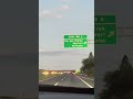 Na estrada no entardecer