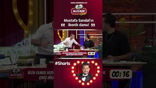 Mustafa Sandal'ın İkonik Dansı! 👀👀| Doğu Demirkol ile Alelade Show #Shorts