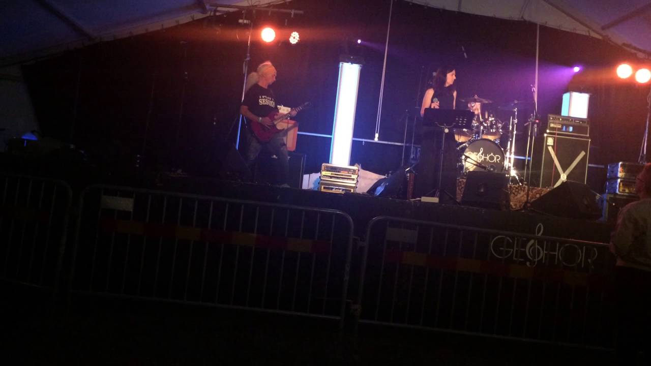 "Tumbling down" - SESSION