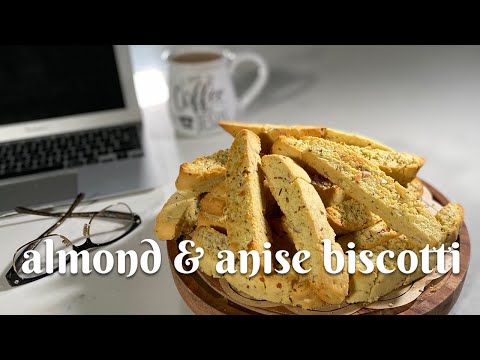HOMEMADE ALMOND & ANISE BISCOTTI: Easy and Delicious Recipe for Biscotti, Perfect for Dipping