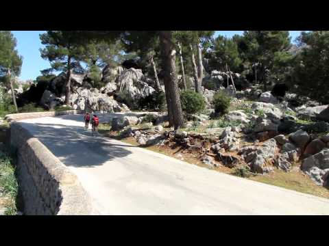 Video: Süvaveesooling Hispaanias Mallorcal: Kaljuronimisseiklus