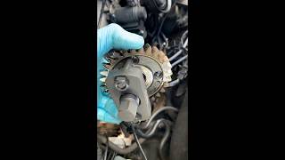 Volkswagen Transporter T5 2.5 TDI water pump replacement