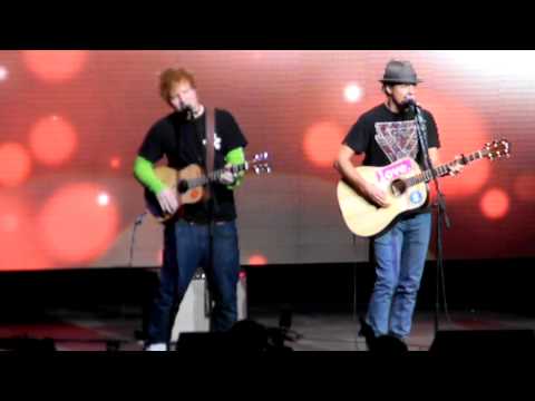 Jason Mraz And Ed Sheeran Singing Empire State Of Mind