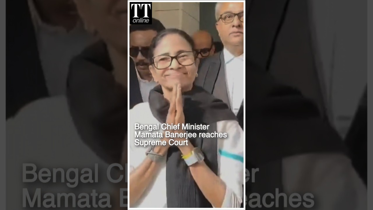 Mamata Banerjee Reaches Supreme Court for Hearing of Plea Challenging SIR in Bengal 