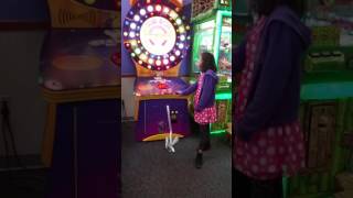 Chuck E Cheese&#39;s Jackpot 250 Tickets