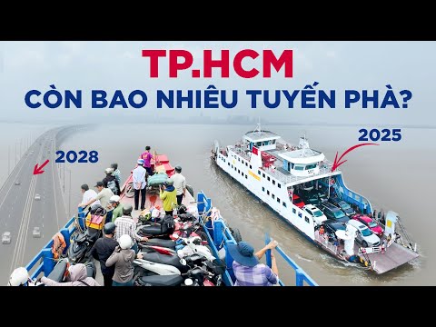 How many ferry routes are still operating in Ho Chi Minh City?