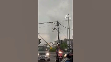 Destruction caused by the storm that hit the Taman Sri Medan area in Kuala Langat