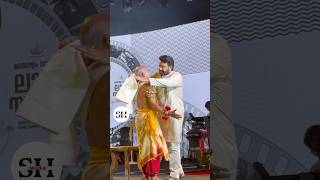 ഗരവന പനനട അണയചച മഹൻലലൻറ സനഹ കണട Mohanlal Thiruvananthapuram