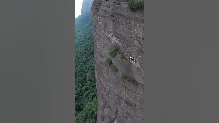 Zhuge Liang's Jianmen Pass,  Sichuan province #shorts #threekingdoms