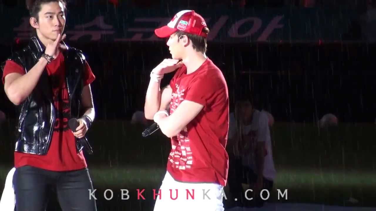 [Fancam] 120714 Nichkhun(닉쿤) : Hands up (@Udie624)