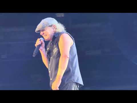 AC/DC - Shoot to Thrill (Live) 4K